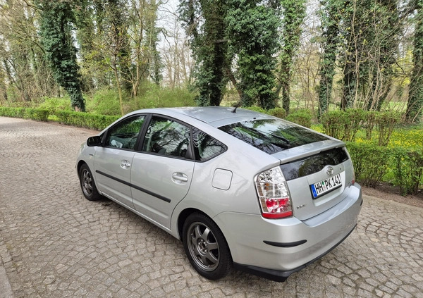 Toyota Prius cena 27950 przebieg: 159750, rok produkcji 2006 z Wrocław małe 211